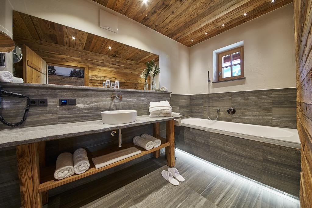 Panorama Chalets Saalbach Hinterglemm Szoba fotó